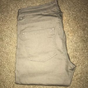 Pants Beige (darker beige)